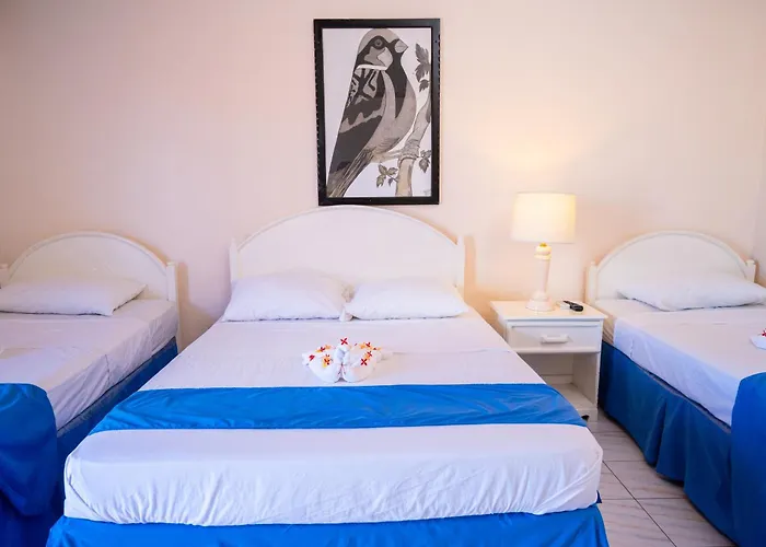 Shields Negril Villas