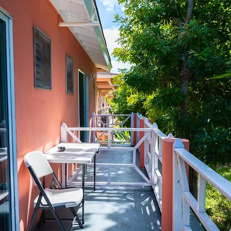 Shields Negril Villas Exterior photo