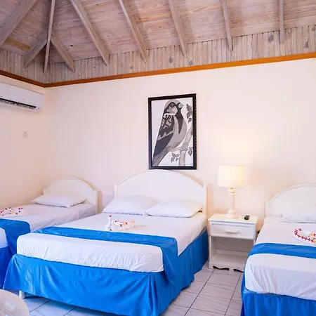 Shields Negril Villas Exterior photo