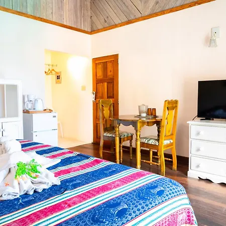 Shields Negril Villas Room photo